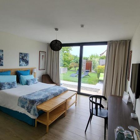 Le Jardin Des Pies Bed and Breakfast Manspach Exteriör bild