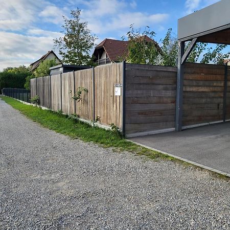 Le Jardin Des Pies Bed and Breakfast Manspach Exteriör bild