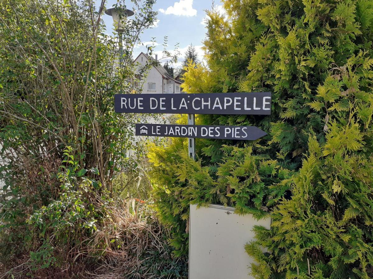Le Jardin Des Pies Bed and Breakfast Manspach Exteriör bild