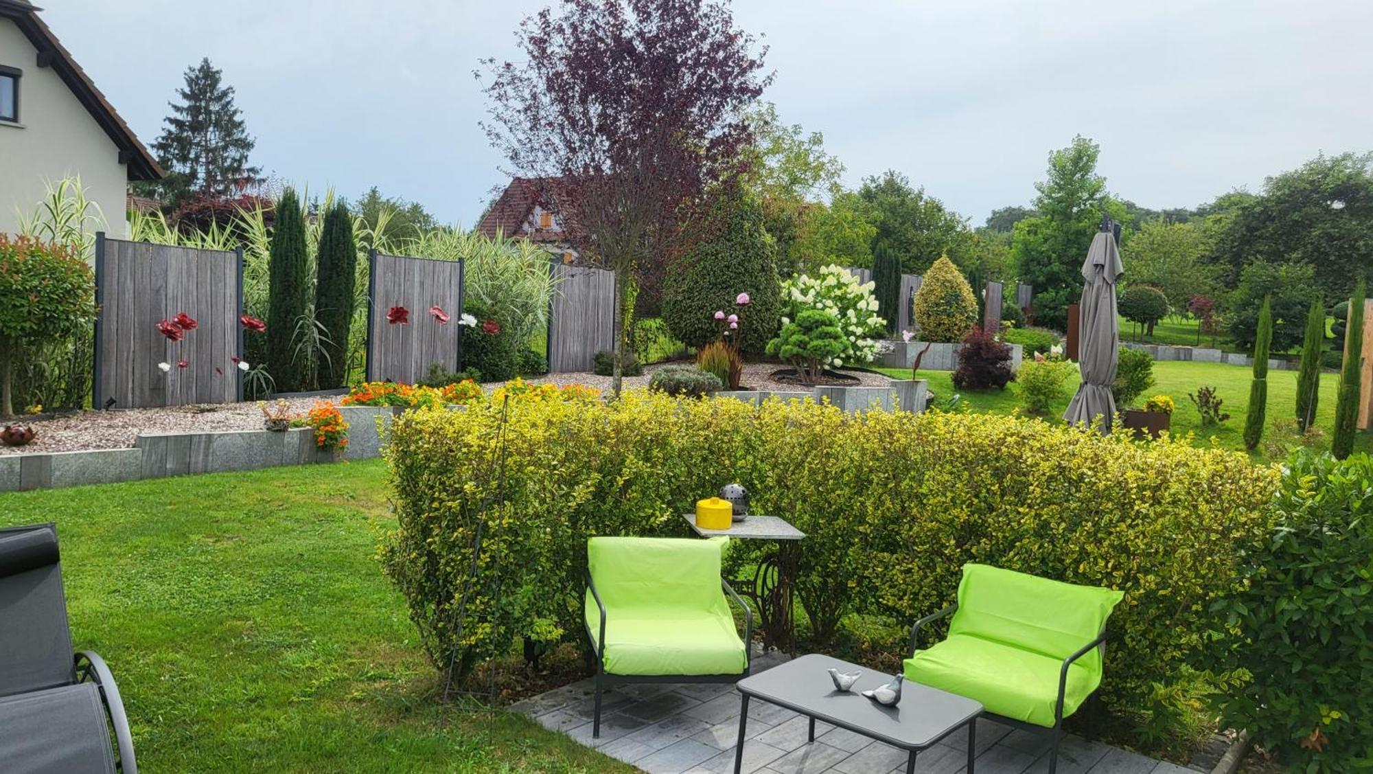 Le Jardin Des Pies Bed and Breakfast Manspach Exteriör bild